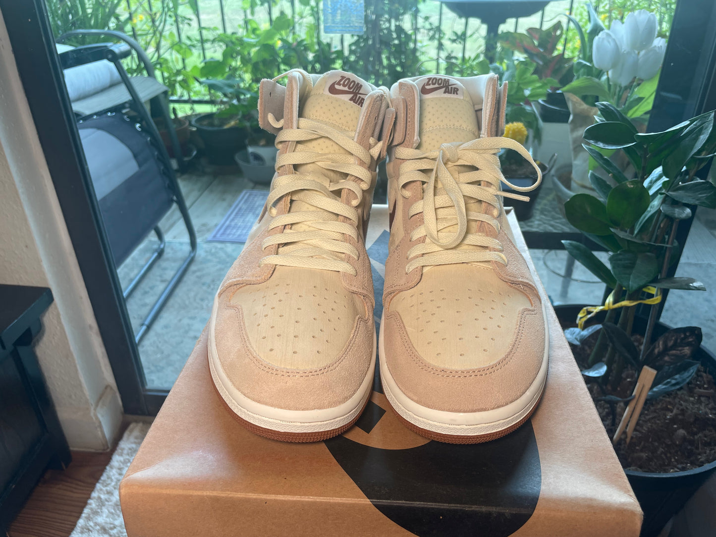Air Jordan 1 Hi CMFT Zoom Sz 11