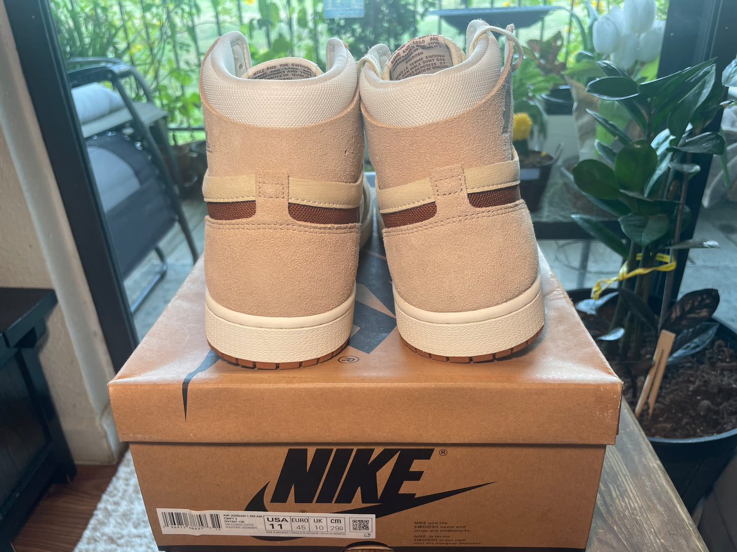 Air Jordan 1 Hi CMFT Zoom Sz 11