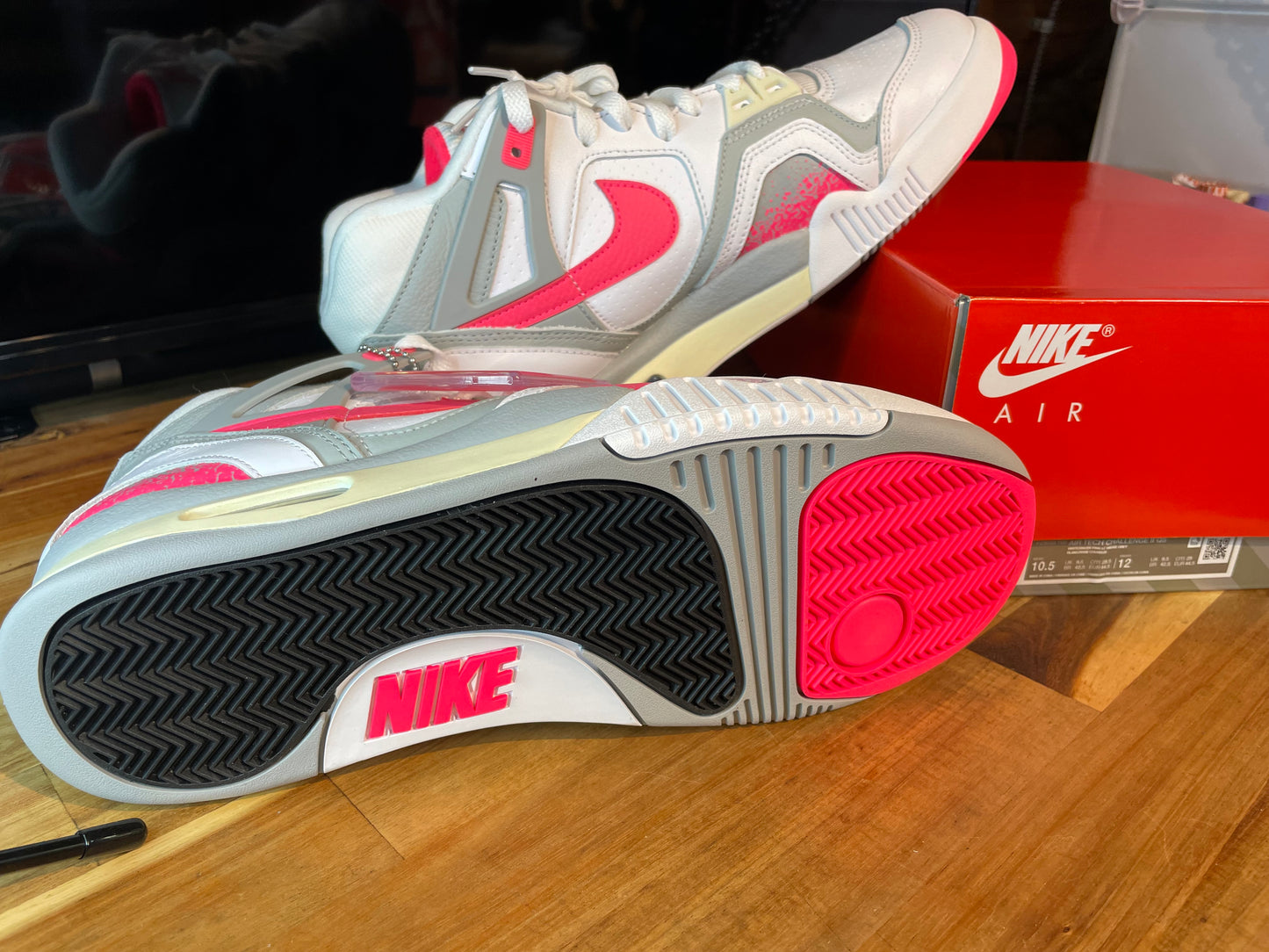 Nike Air Tech Challenge 2 Sz 10.5
