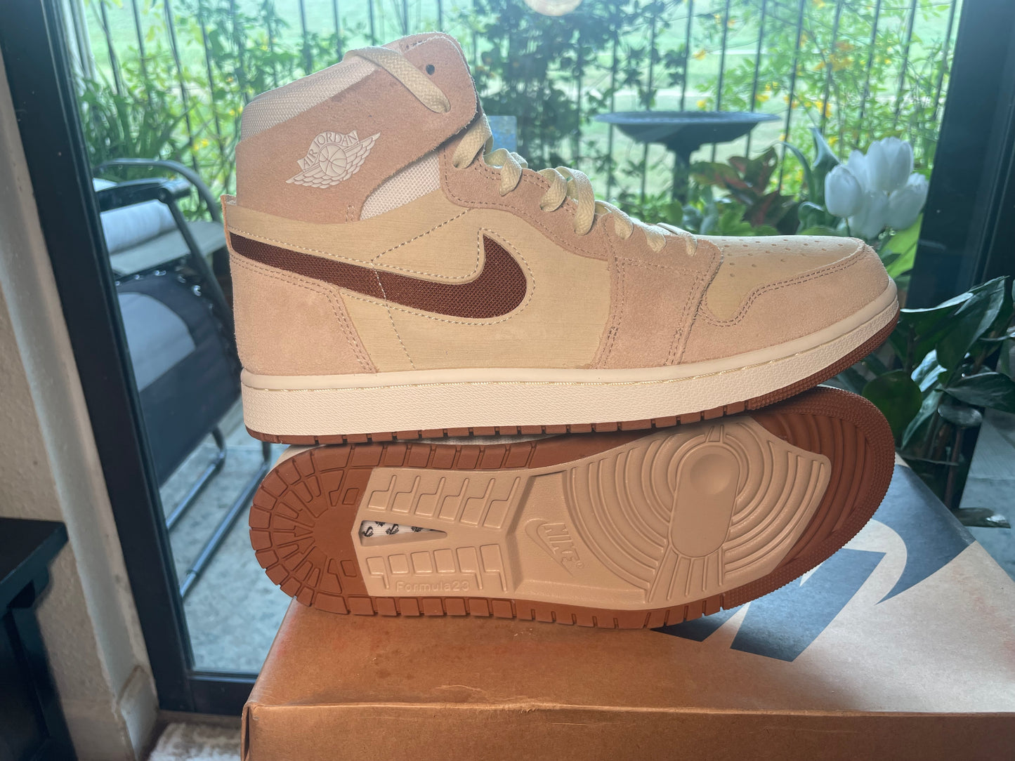 Air Jordan 1 Hi CMFT Zoom Sz 11