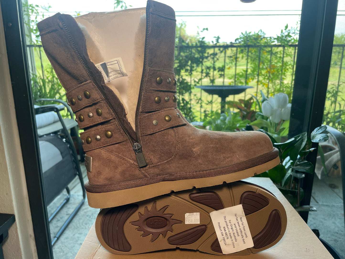 * UGG Clovis W Sz 7