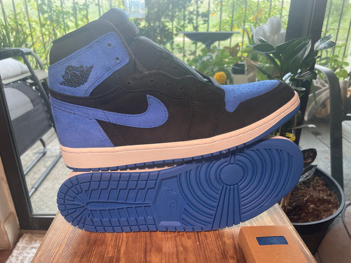 Air Jordan 1 Hi Royal Re Sz 11