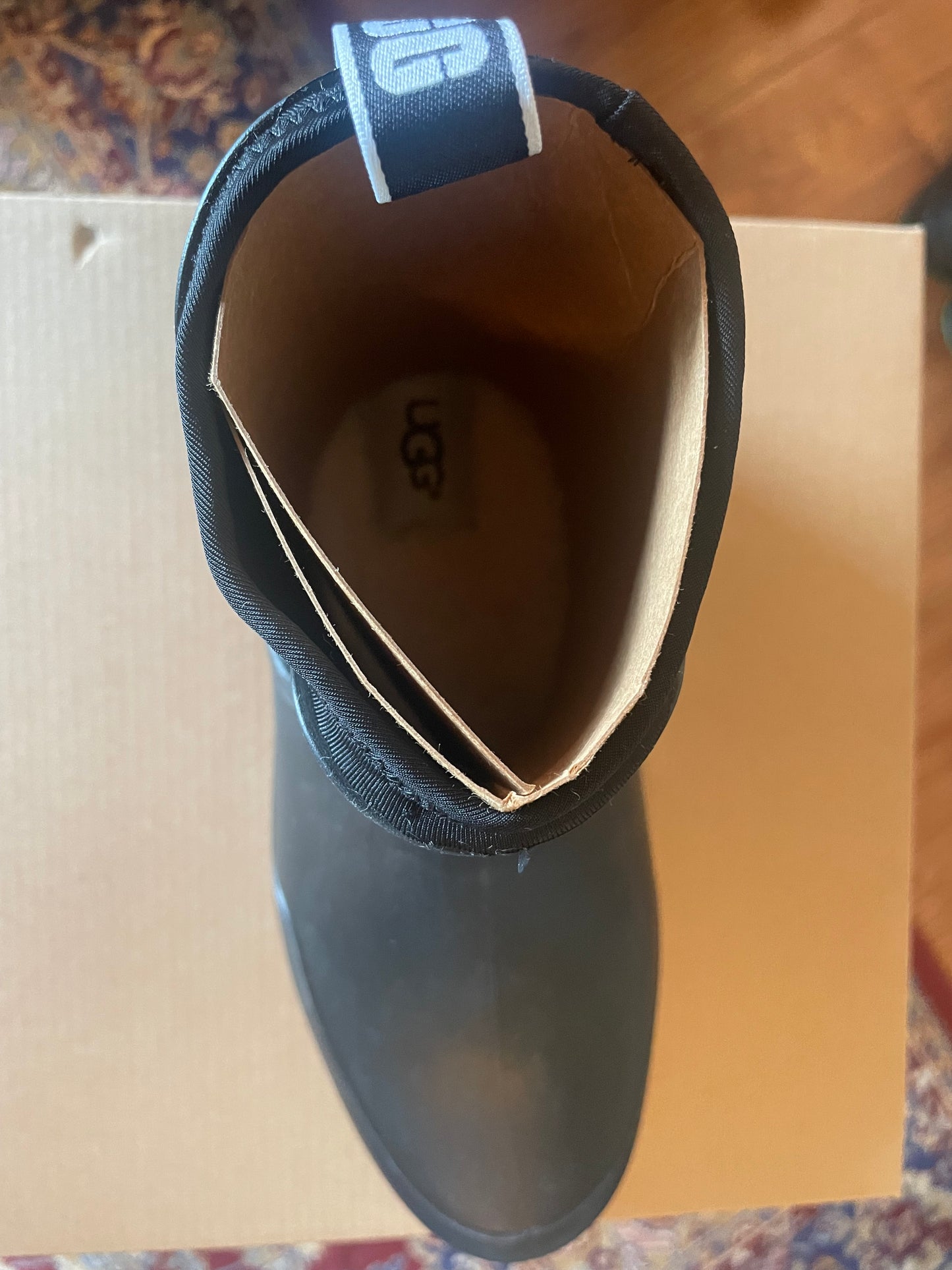 * UGG Chevonne W Sz 7