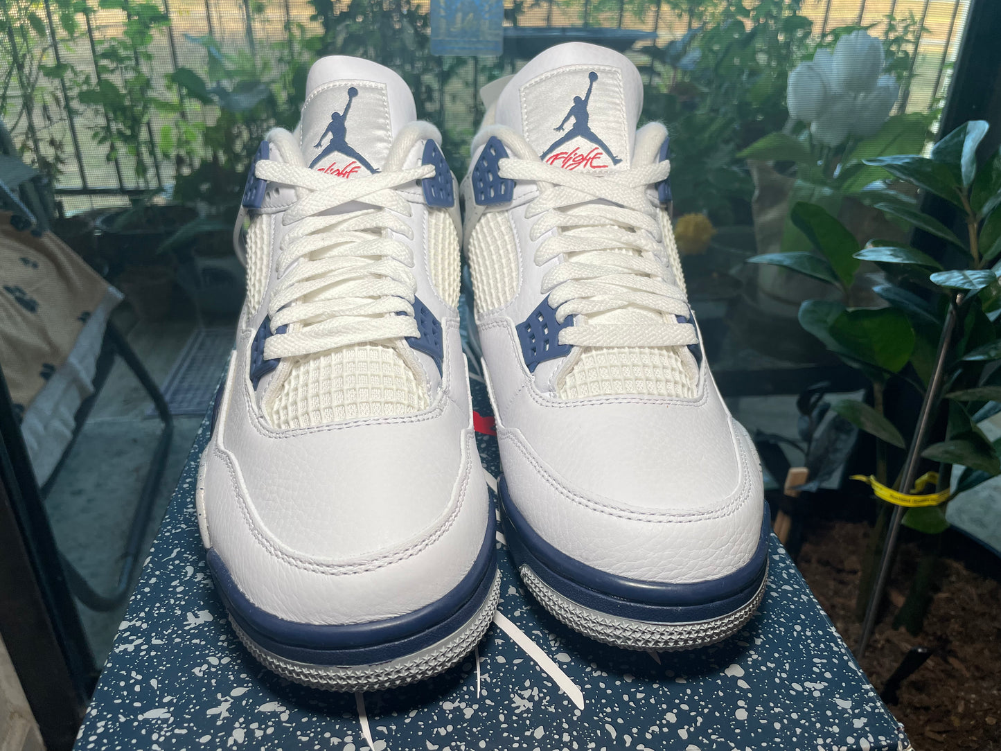 * Air Jordan 4 Midnight Navy Sz 9