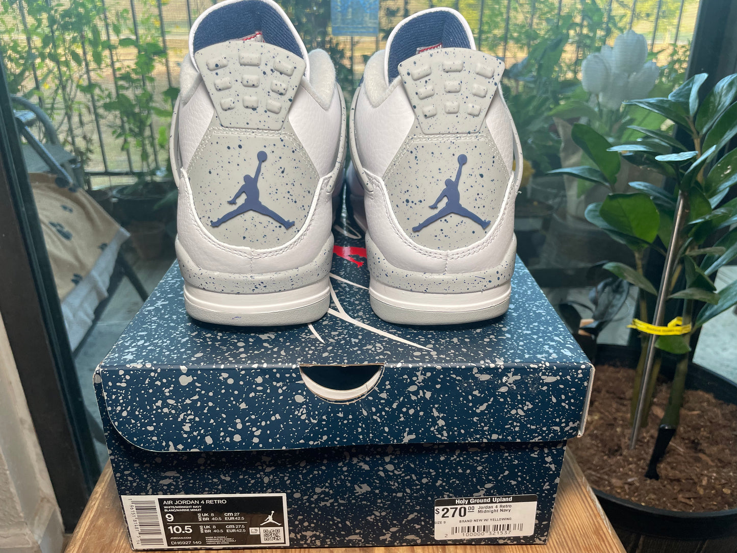 * Air Jordan 4 Midnight Navy Sz 9