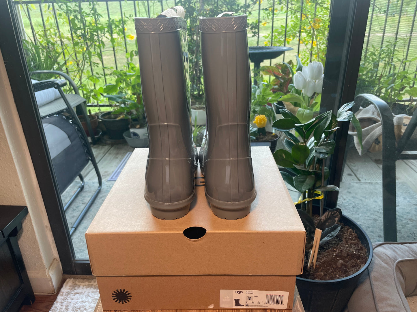 * UGG Sienna W Sz 8