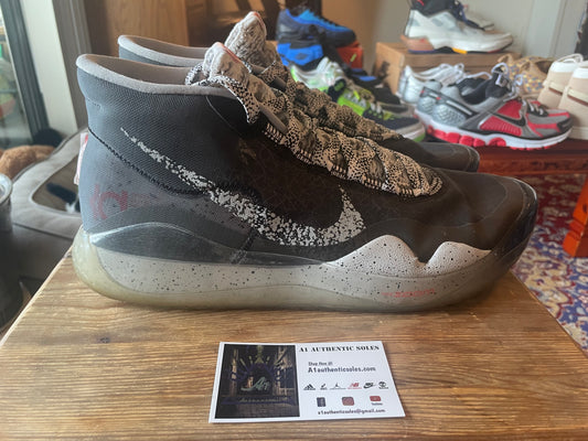 KD 12 Sz 11