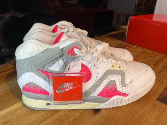 Nike Air Tech Challenge 2 Sz 10.5
