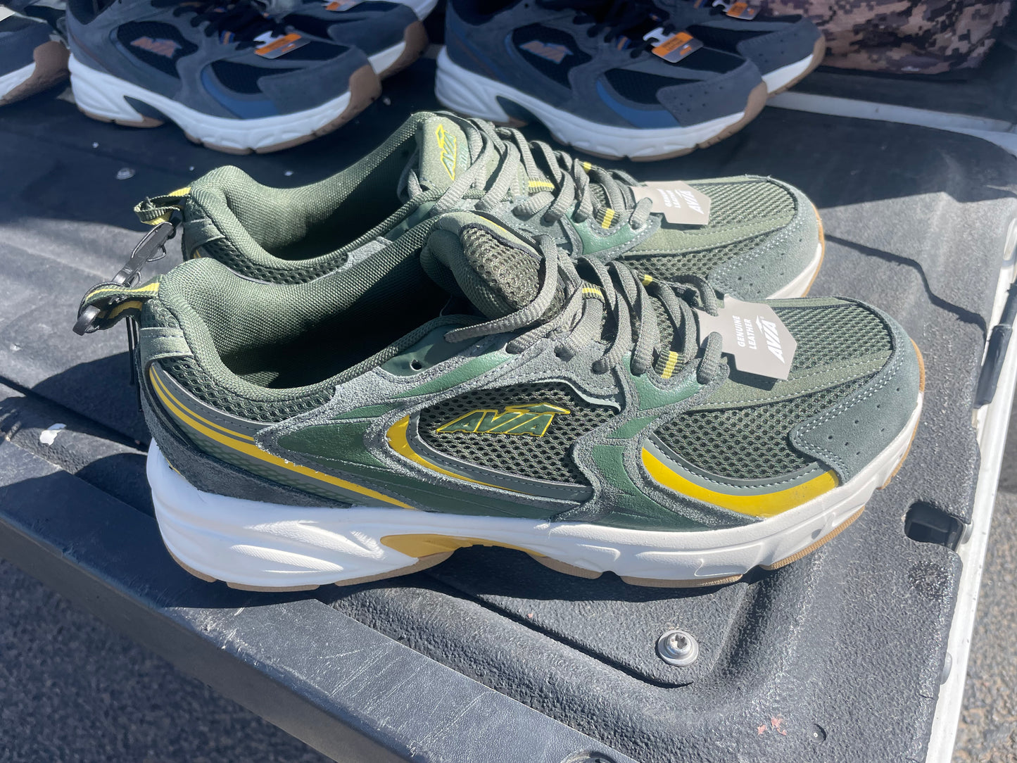 * Avia 5000 Olive M Sz 11.5